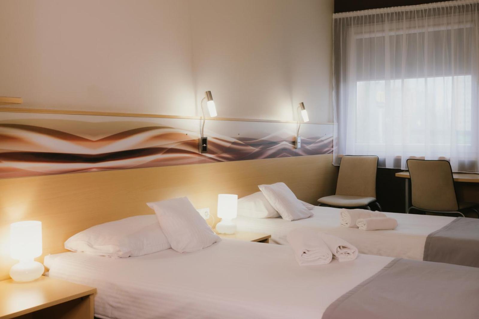 Quality Silesian Hotel Катовице Экстерьер фото