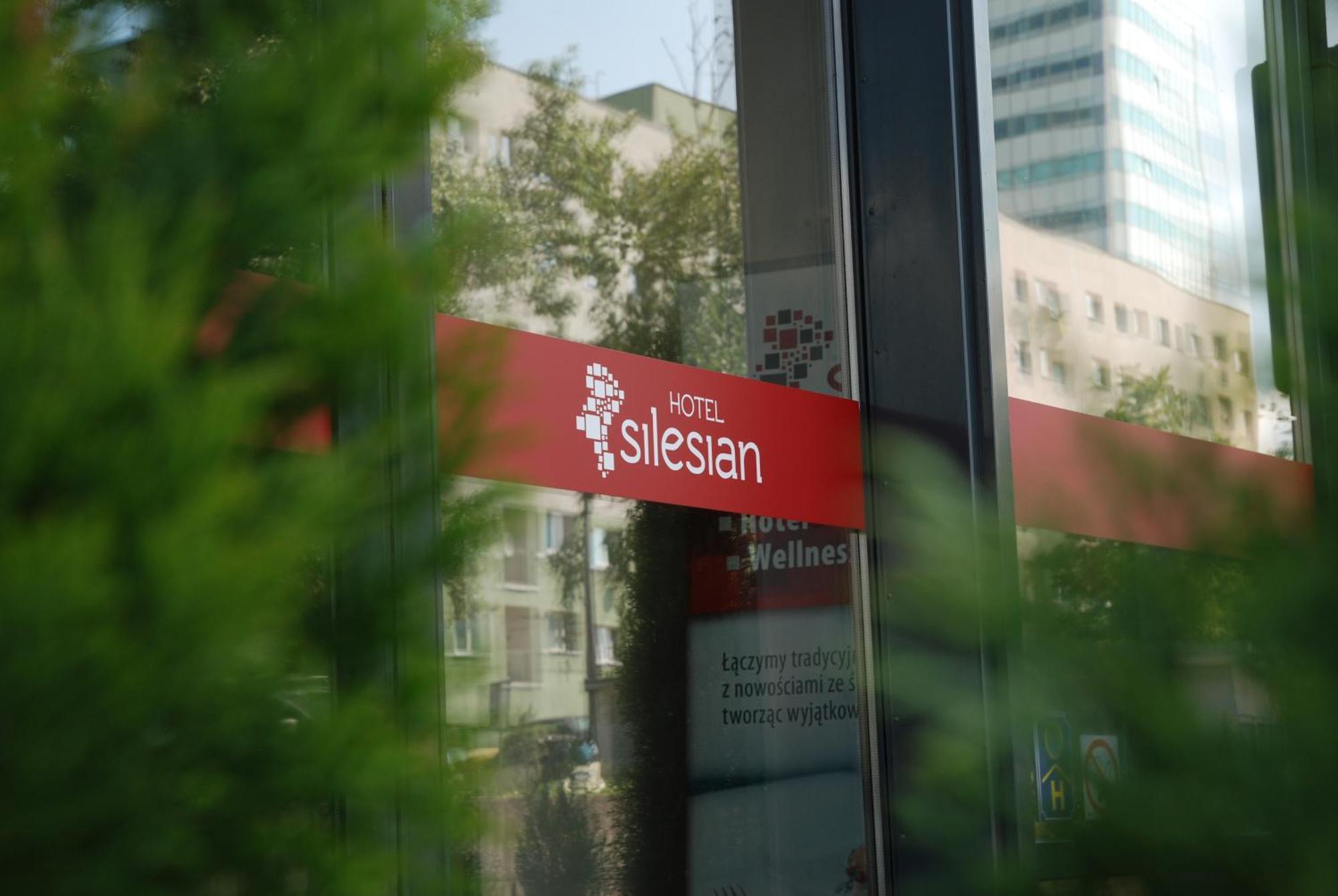 Quality Silesian Hotel Катовице Экстерьер фото