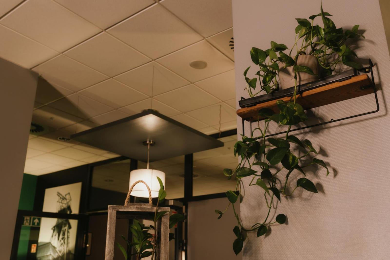 Quality Silesian Hotel Катовице Экстерьер фото
