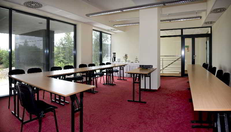 Quality Silesian Hotel Катовице Экстерьер фото
